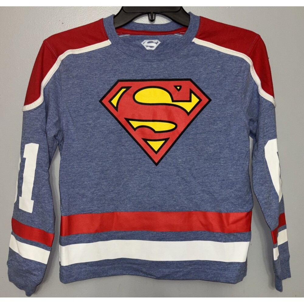 Superman 01 Boys Blue Graphic T-Shirt Slim Fit Crew Neck Long Sleeve Sz Small